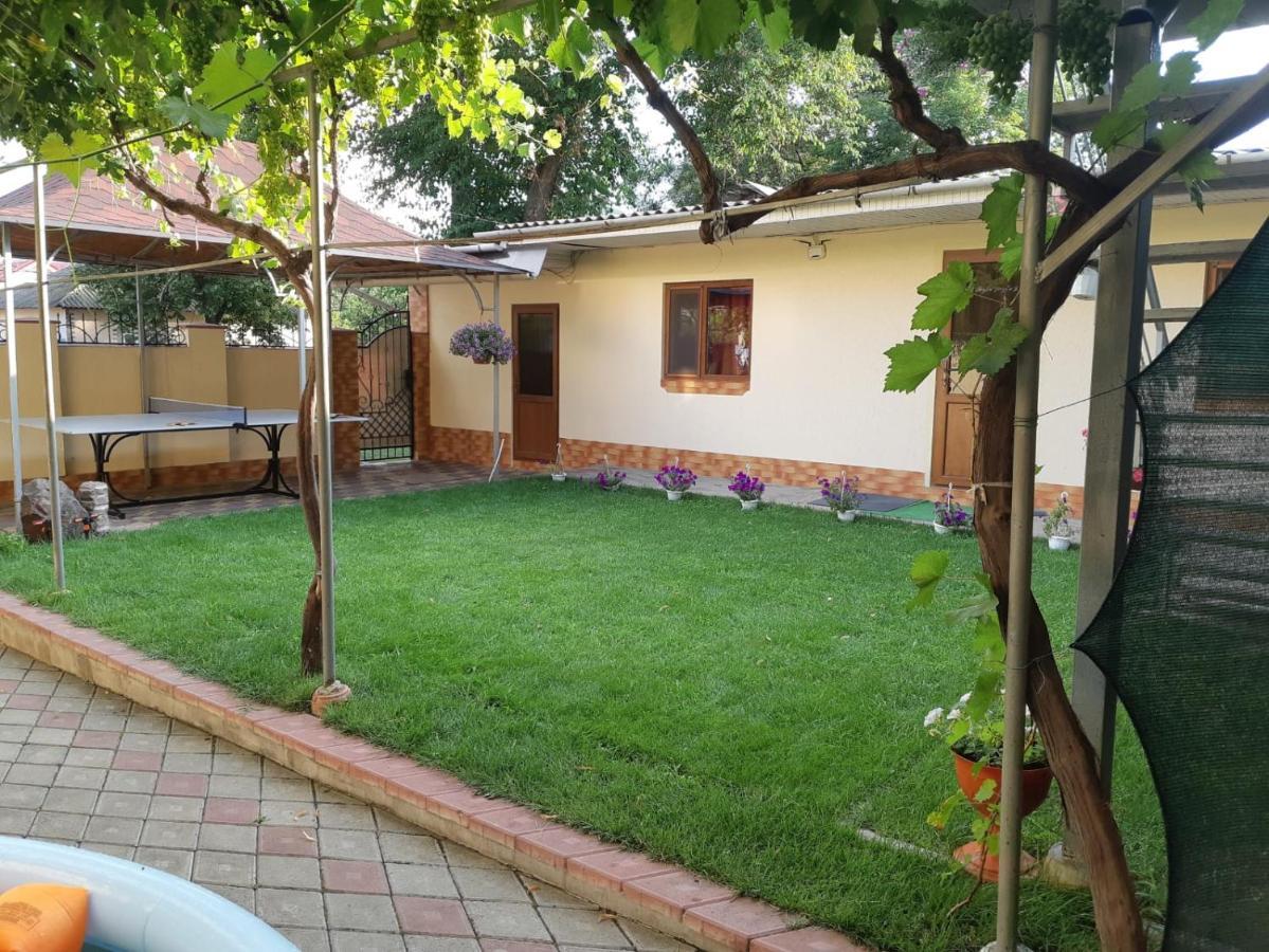 Aparthotel Casa Ala Cahul Exterior foto